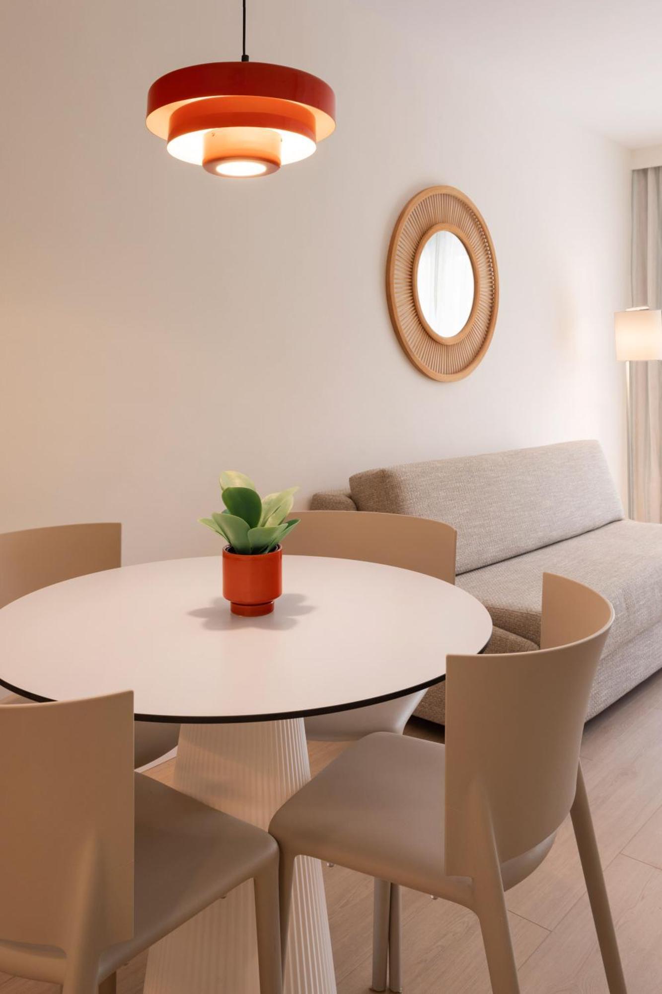 Sol Suite Private Garden